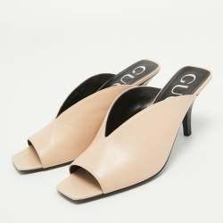 Pre Owned Gucci Beige Leather Slide Sandals Size 39