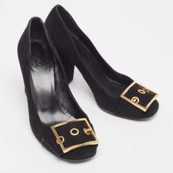 مملوكة مسبقًا Gucci Black Suede Buckle Detail Block Pumps Size 38