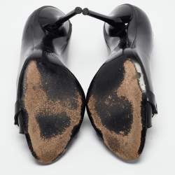 مملوكة مسبقًا Gucci Black Patent Peep Toe Pumps Size 38