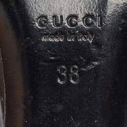 مملوكة مسبقًا Gucci Black Patent Peep Toe Pumps Size 38