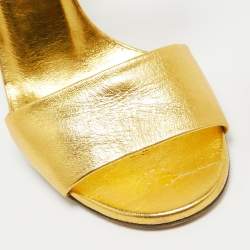 مملوكة مسبقًا Gucci Gold Leather Interlocking G Crystal Embellished  Ankle Sandals Size 39.5