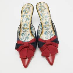 Gucci  Navy Blue/Red Leather Pointed Toe Mules Size 38.5   