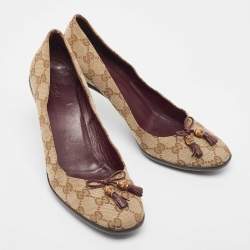 مملوكة مسبقًا Gucci Beige/Brown GG Crystal Canvas Web Bow Pumps Size 40