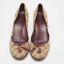 مملوكة مسبقًا Gucci Beige/Brown GG Crystal Canvas Web Bow Pumps Size 40