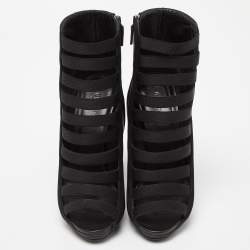 مملوكة مسبقًا Gucci Black Leather Cut Out Ankle Booties Size 40