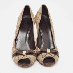 Gucci Beige/Brown Canvas and Leather  Peep Toe Pumps Size 39