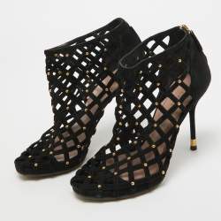 Pre Owned Gucci Black Suede Cut Out Studded Ankle Booties Size 35.5