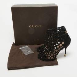 Pre Owned Gucci Black Suede Cut Out Studded Ankle Booties Size 35.5