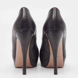 Gucci Black Leather Platform Round Toe Pumps Size 38.5