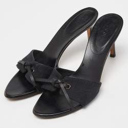 Pre Owned Gucci Black Monogram Canvas Bow Slide Sandals Size 36