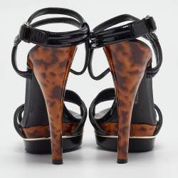 مملوكة مسبقًا Gucci Black Patent Leather Platform Ankle Strap Sandals Size 41