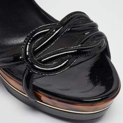 مملوكة مسبقًا Gucci Black Patent Leather Platform Ankle Strap Sandals Size 41