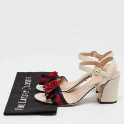 مملوكة مسبقًا Gucci Cream Leather Web Bow Flower Block Heel Ankle Strap Sandals Size 39