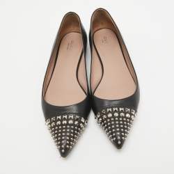 Pre Owned Gucci Black Leather Studded Cap Toe Ballet Flats Size 37