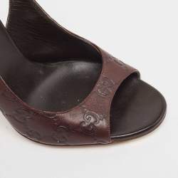 مملوكة مسبقًا Gucci Brown Leather GG Slingback Sandals Size 38.5