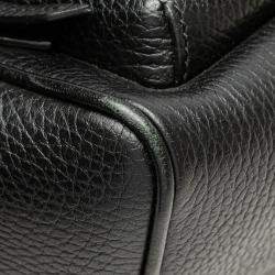 Pre Owned Gucci Black Pebbled Calfskin Soho Chain Backpack