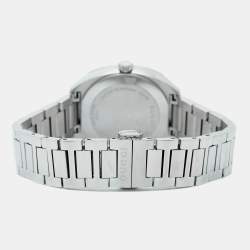 Pre Owned Gucci Silver Dial Diamond Stainless Steel GG2570 YA142504 Women's Wristwatch 28.50 mm