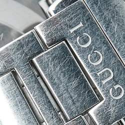 Pre Owned Gucci Silver Dial Diamond Stainless Steel GG2570 YA142504 Women's Wristwatch 28.50 mm