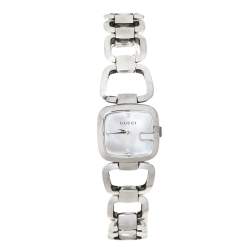 Pre Owned Gucci White Mother of Pearl Stainless Steel Diamond G Series 125.5 Women's Wristwatch 24 mm