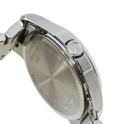 Gucci Mother of Pearl Stainless Steel G-Timeless YA126542 Women's Wristwatch 27 mm