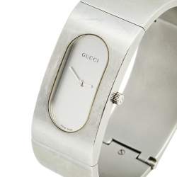 Gucci Silver Stainless Steel Vintage 2400L Women's Wristwatch 22 mm