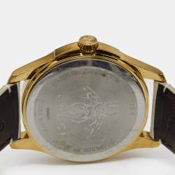 Gucci White Gold Plated Stainless Steel Leather G-Timeless 126.4 Women's Wristwatch 38 mm