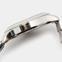 Gucci Silver Stainless Steel G-Timeless 126.5 Women's Wristwatch 27 mm