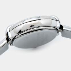 Pre Owned Gucci Silver Stainless Steel 1400L Women's Wristwatch 25 mm