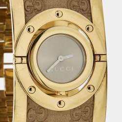 Pre Owned Gucci Brown Two Tone Stainless Steel Leather Twirl YA112434 Women's Wristwatch 33 mm
