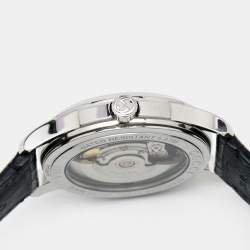 Gucci Black Stainless Steel Alligator Leather G-Timeless YA126469 Women's Wristwatch 38 mm