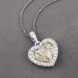 Pre Owned قلادة بحجر ألماس أصفر فاتح وألماس بوزن 4.51 قيراط من ذهب أبيض عيار 18