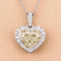 Pre Owned قلادة بحجر ألماس أصفر فاتح وألماس بوزن 4.51 قيراط من ذهب أبيض عيار 18