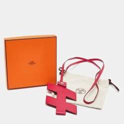 Hermes Rouge De Coeur Chevre Leather H-Tag Phone Case
