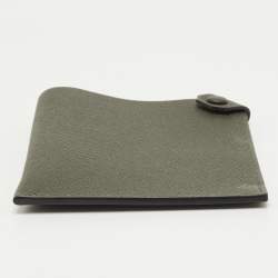 Pre Owned حامل جواز السفر هيرميس تارماك فيرت ماكيس جلد إبسوم