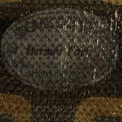 مملوكة مسبقًا Hermès Cream/Gold Bouclerie d'Attelage Lurex Silk Glitter Scarf