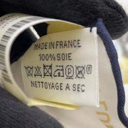 Pre Owned Hermes Carre Always Together Nous Sommes Inseparables Size 90 White/Gold/Violet Silk100%