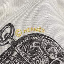 Pre Owned Hermes Carre Always Together Nous Sommes Inseparables Size 90 White/Gold/Violet Silk100%