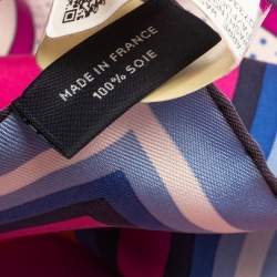Pre Owned Hermes Fuschia Washington's Carriage Detail Washed Silk Scarf