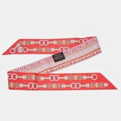 Hermès Red Harnais En Rosace Silk Twilly 