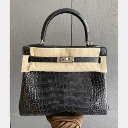 Hermes Black Alligator Leather Kelly 25 Top Handle Bag