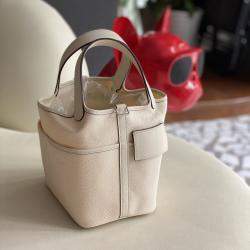 Hermes Cargo Silcver Hardware Picotin 18 Handbag