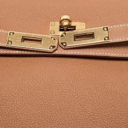 Pre Owned Hermès Gold Togo Leather Gold Finish Kelly Retourne 28 Bag