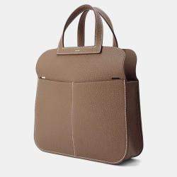 مملوكة مسبقًا Hermes Etoupe Taurillon Clemence Halzan 25 Shoulder Bag