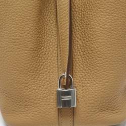 Pre Owned Hermès Biscuit Taurillon Clemence Leather Picotin Lock 18 Bag
