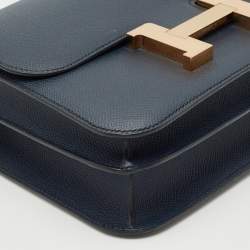 مملوكة مسبقًا Hermès Bleu Indigo Epsom Leather Rose Gold Finish Constance III 24 Bag