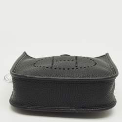 Pre Owned حقيبة هيرمس إيفلين TPM جلد تشوكيليت كليمنس