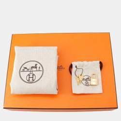 Pre Owned Hermes Picotin Lock 18 Black Taurillon Clemence Tote 