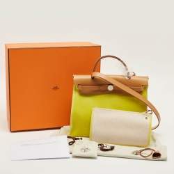 Pre Owned Hermes Lime/Naturel Sable Berline Toile and Vache Hunter Herbag Zip 31 Bag