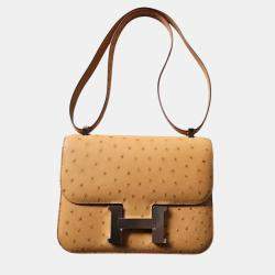 مملوكة مسبقًا Hermes 24 Constance Tabac Camel Ostrich Leather Bag