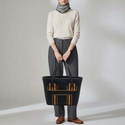 مملوكة مسبقًا Hermes Pursangle MM Noir/Caramel Militaire Toile and Taurillon Clemence Leather Tote
